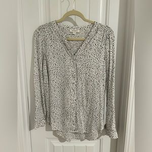 woman’s long sleeve blouse